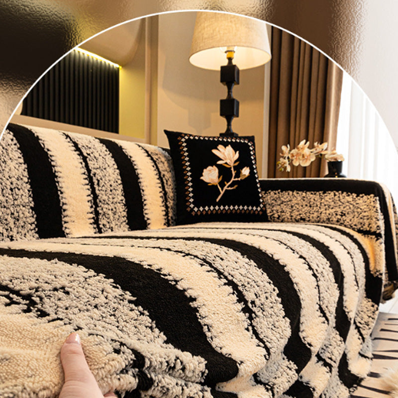 🛋️ Puha, csúszásgátló bársony kanapetakaró